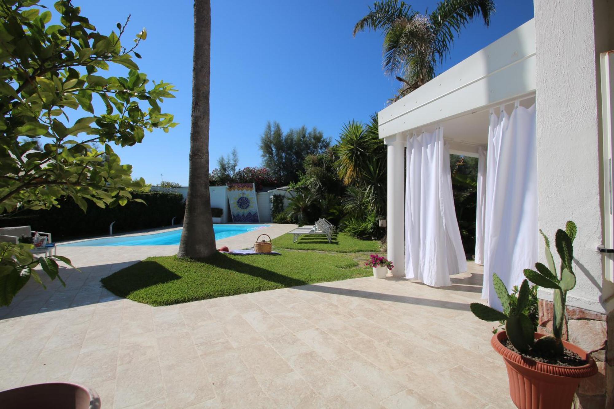 Edri Beach House - Villa Con Piscina Pontecagnano Luaran gambar